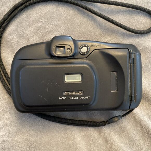 Minolta Freedom Action Zoom Point & Shoot Camera 38-60mm Untested - Picture 7 of 14